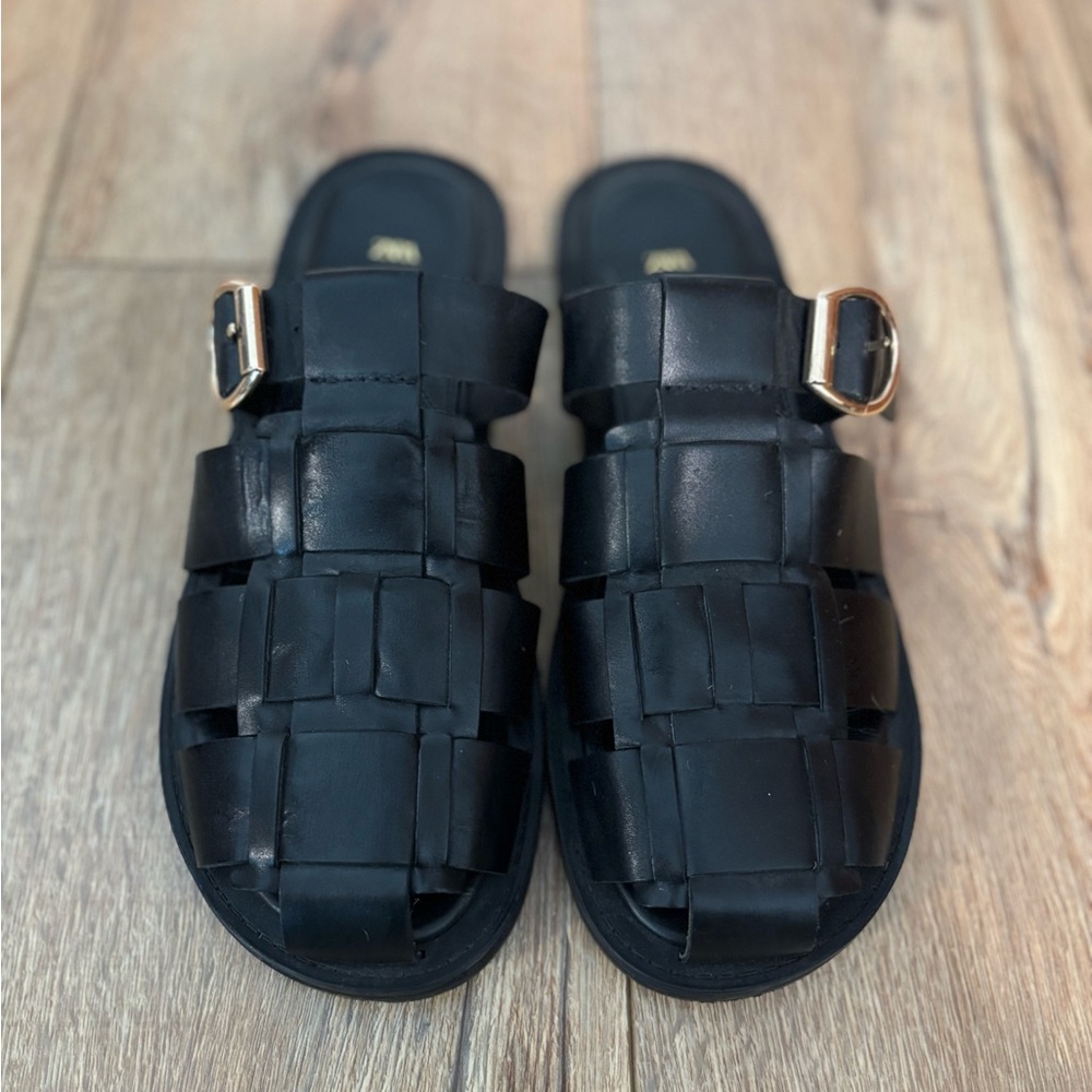 Zara‎ Fisherman Sandals